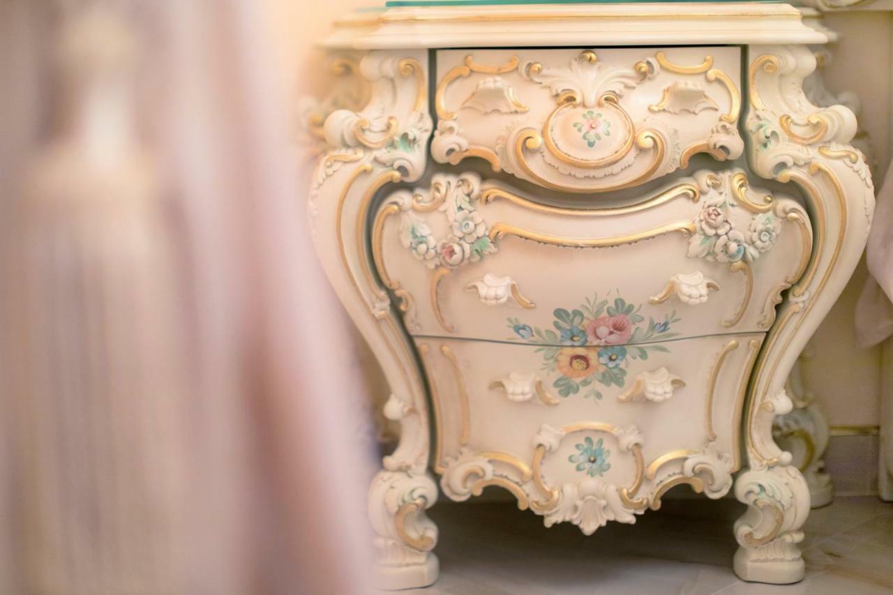 Fiore D'Arancio Luxury City Center Apartment Verona Luaran gambar