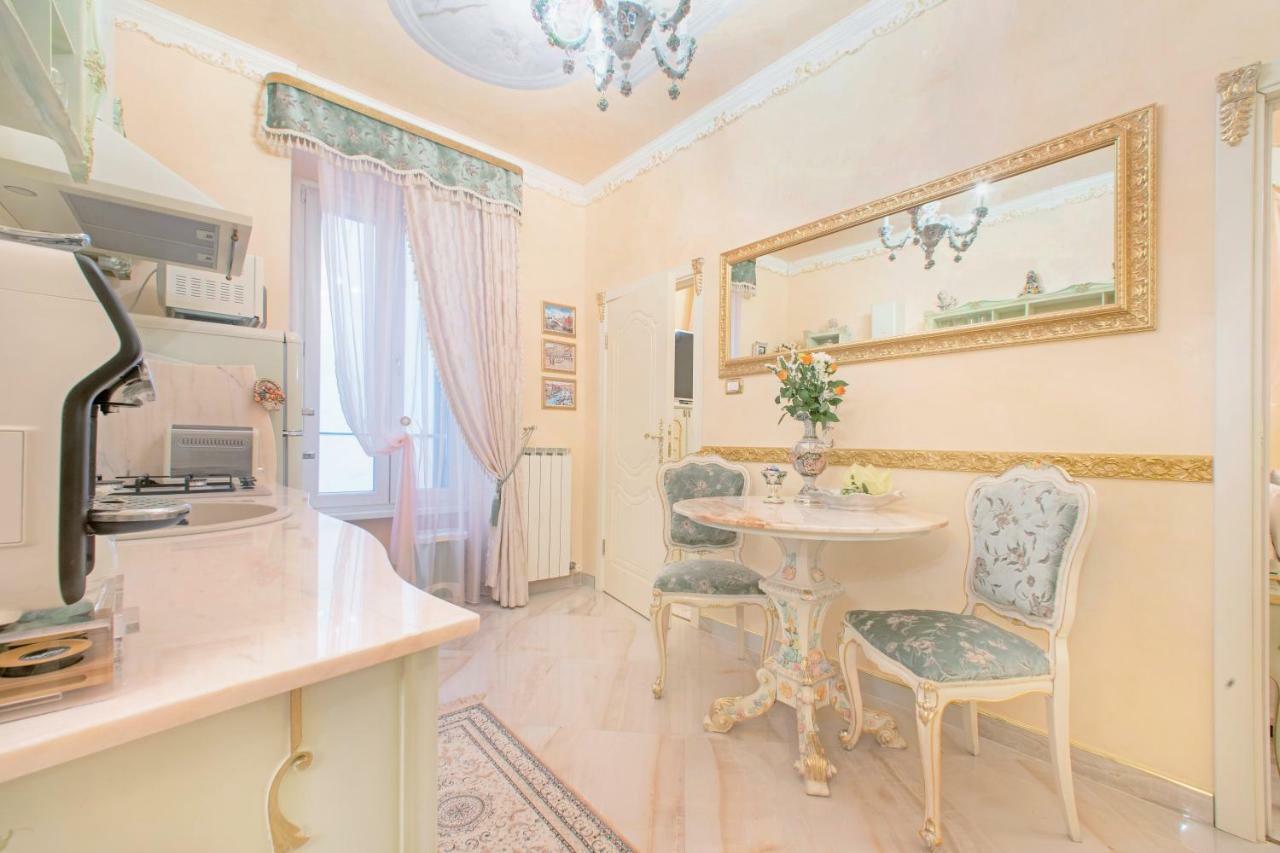 Fiore D'Arancio Luxury City Center Apartment Verona Luaran gambar