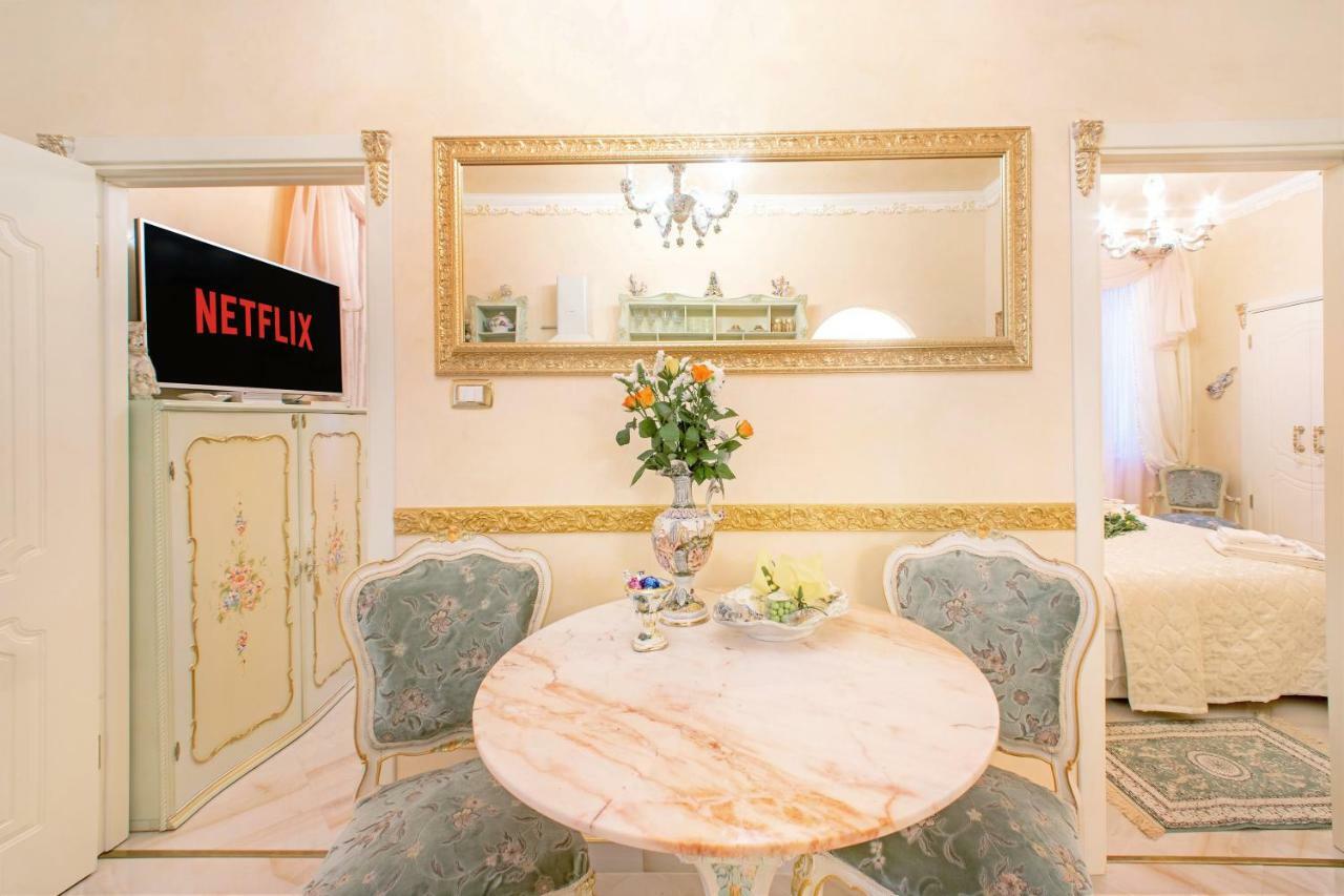 Fiore D'Arancio Luxury City Center Apartment Verona Luaran gambar