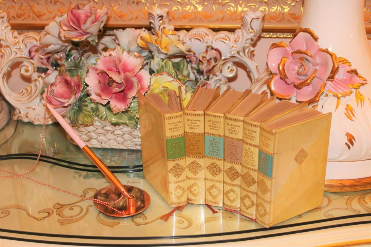 Fiore D'Arancio Luxury City Center Apartment Verona Luaran gambar